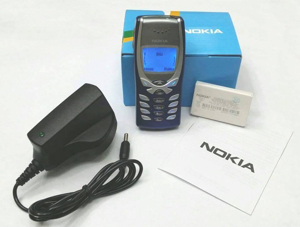 Nokia-8250