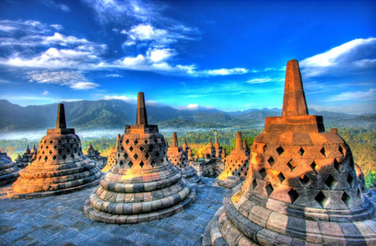 Candi Borobudur dan sejarahnya