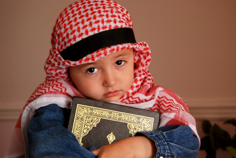 Rangkaian Nama Bayi Laki-laki Islami